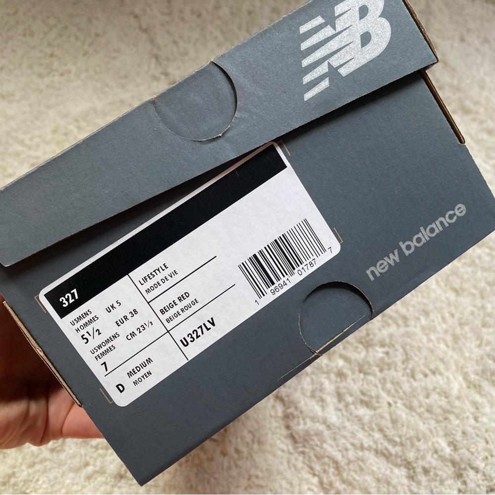 NEW New Balance 327 white beige pink sneakers - Picture 9 of 9